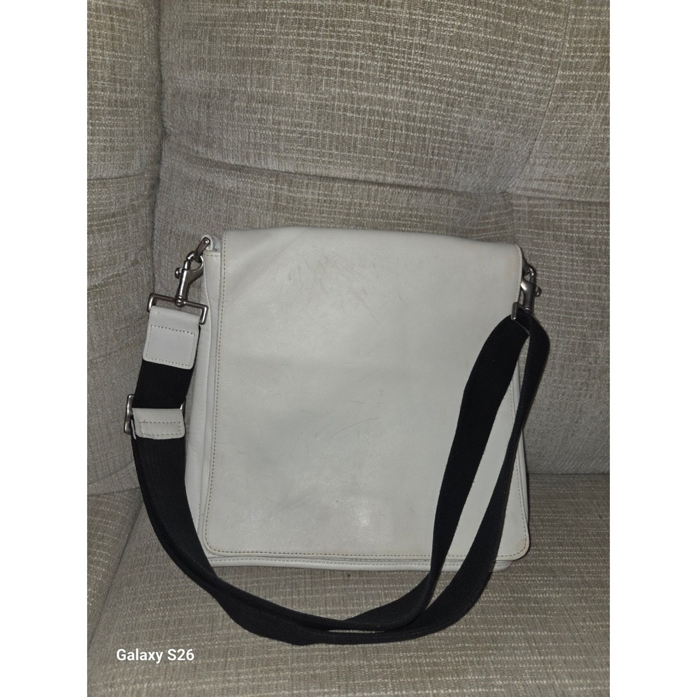 37. Coach Vintage White Leather Messenger Crossbody Bag 9431 USA Made